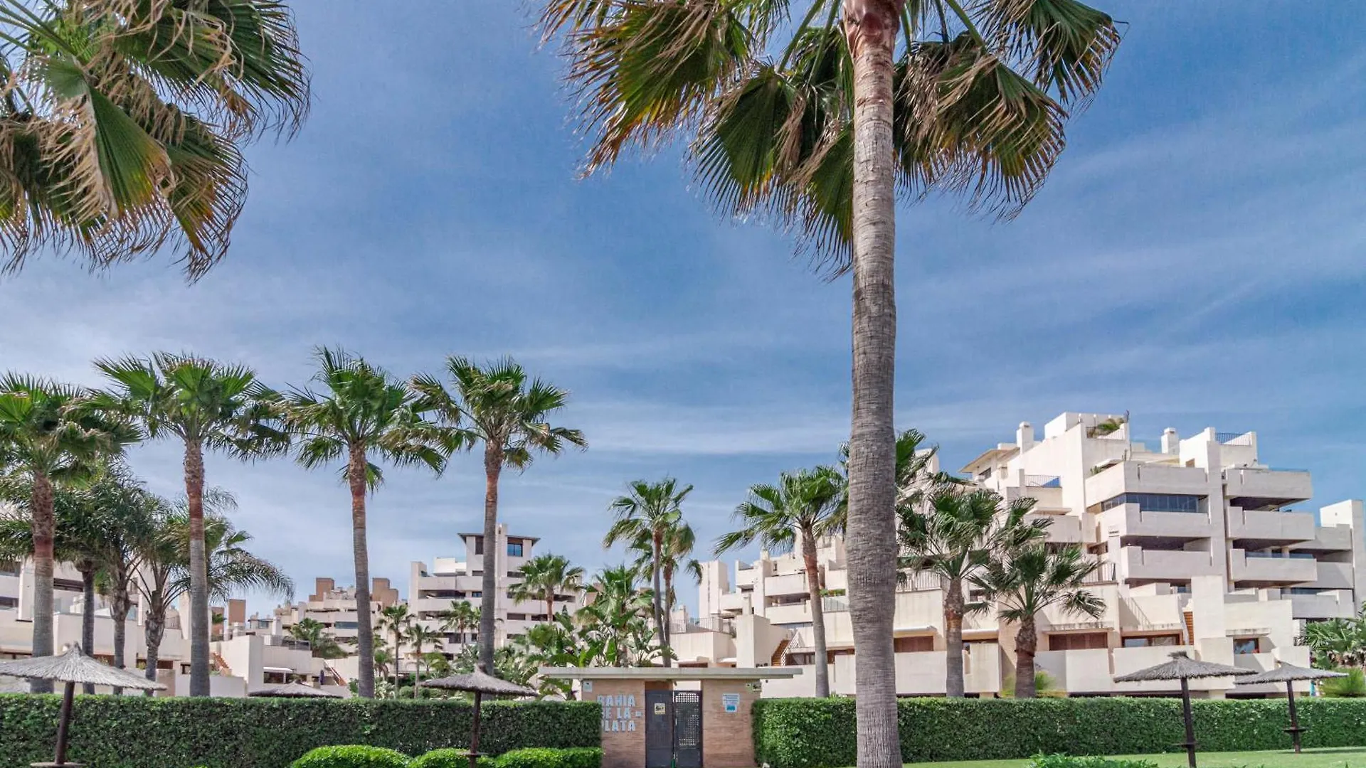Bp7C.2A Beachfront Penthouse With Private Pool エステポナ 0*,